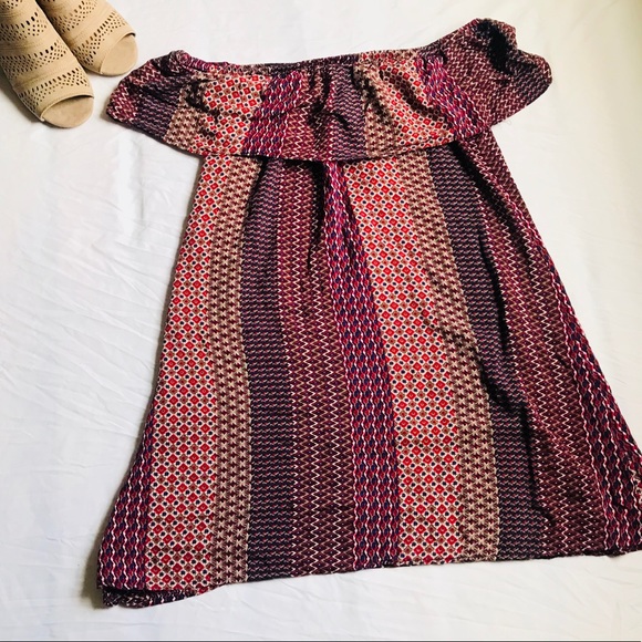 Dresses & Skirts - 3/$20 PATTERNED OFF SHOULDER SHORT DRESS